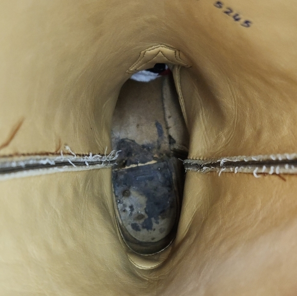 Vintage Tan Leather Cowboy Boots - Picture 9 of 12